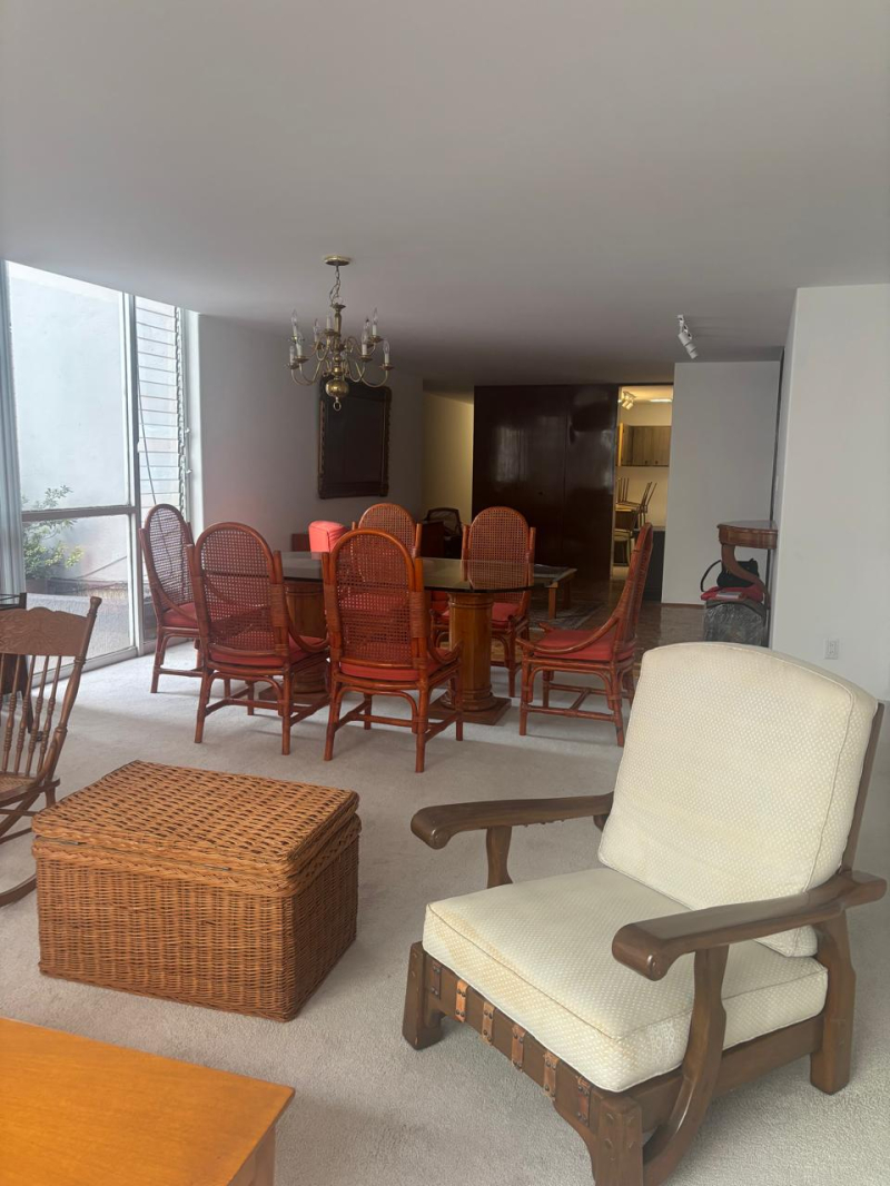 Departamento En Renta En La Del Valle
