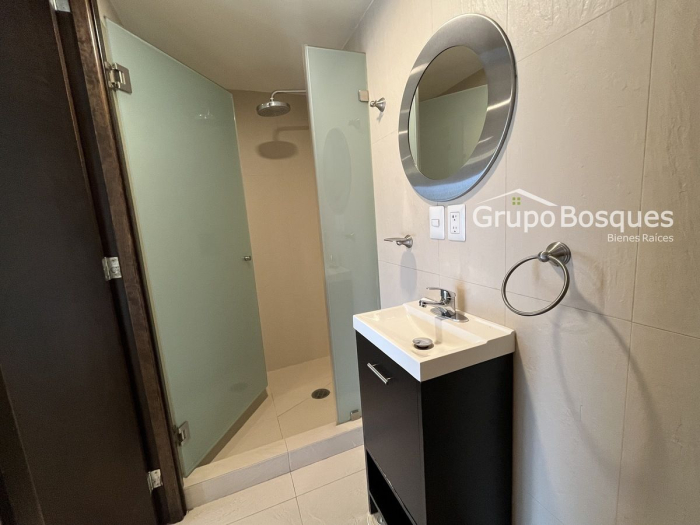 departamento en renta en  sayabes, bosque real  huixquilucan