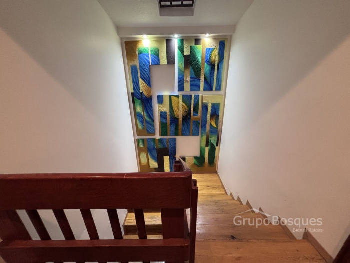 Casa en Venta o Renta en Lomas de la Herradura, calle cerrada