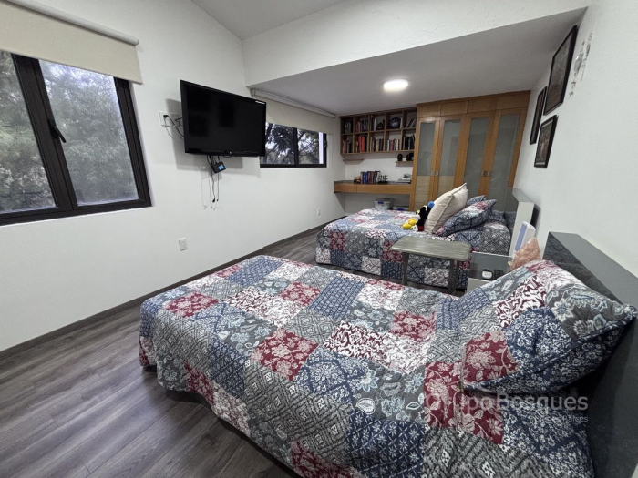 Casa en Venta o Renta en Lomas de la Herradura, calle cerrada