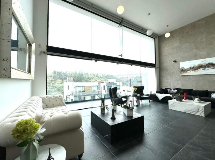 Residencia de Lujo en Venta �?? Bosque Esmeralda, Privada Residencial Horizonte