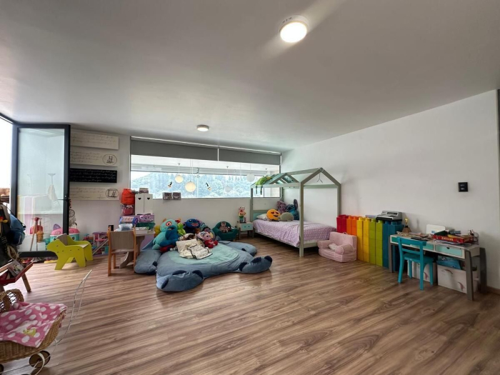 Residencia de Lujo en Venta �?? Bosque Esmeralda, Privada Residencial Horizonte