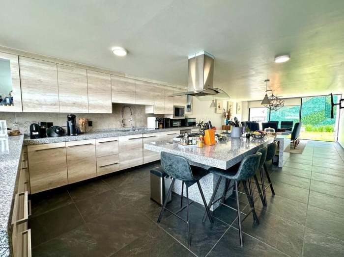 Magnífica Residencia en Venta en Bosque Esmeralda �?? Residencial Horizonte