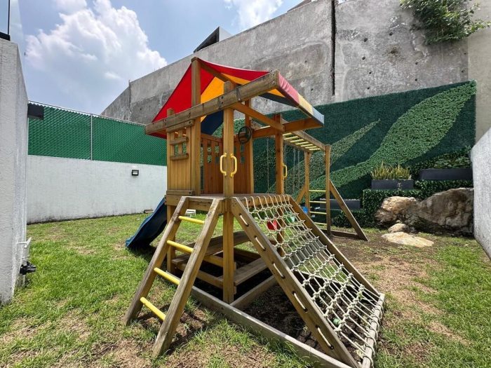 Magnífica Residencia en Venta en Bosque Esmeralda �?? Residencial Horizonte