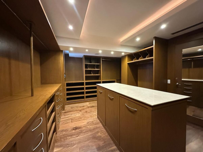 Penthouse de Ensueño en El Ducal �?? Vista Panorámica y Diseño Moderno