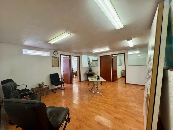 Departamento Ideal para Oficina �?? Ubicación y Excelente Precio