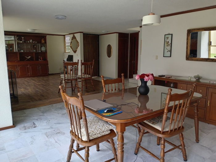 Casa con Jardín en Paseo de las Palmas