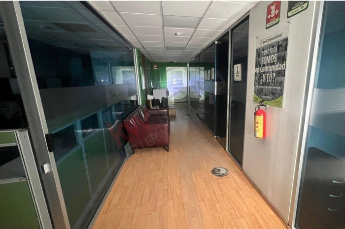 Oficinas en Paseo de la Reforma Cerca del Angel