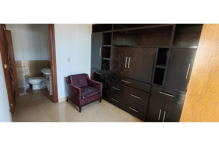 Oficinas en Paseo de la Reforma Cerca del Angel