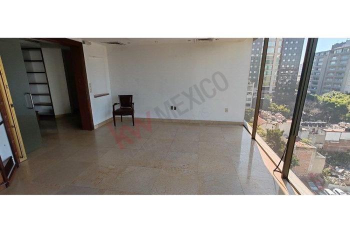 Oficinas en Paseo de la Reforma Cerca del Angel