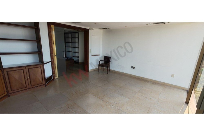 Oficinas en Paseo de la Reforma Cerca del Angel