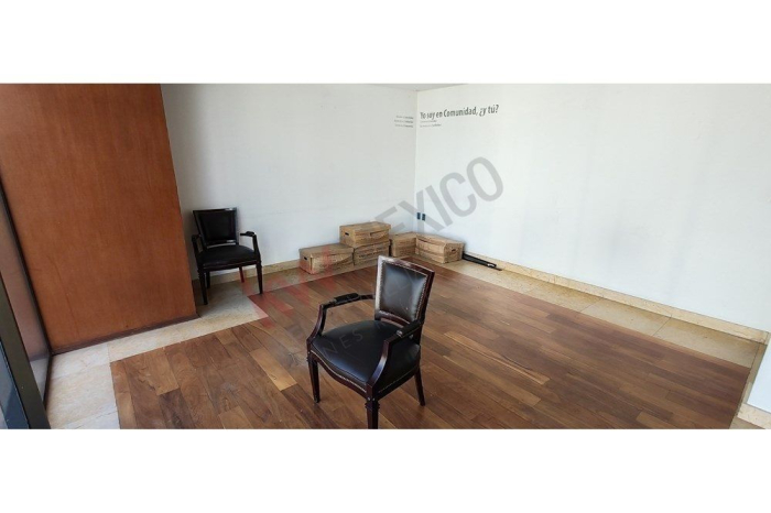 Oficinas en Paseo de la Reforma Cerca del Angel