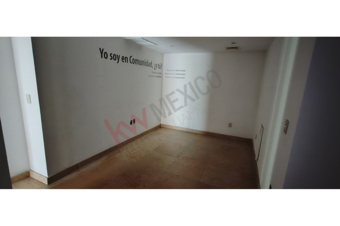 Oficinas en Paseo de la Reforma Cerca del Angel