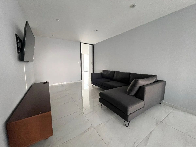 Departamento En Renta En Bosque Real