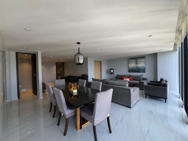 Departamento En Renta En Bosque Real