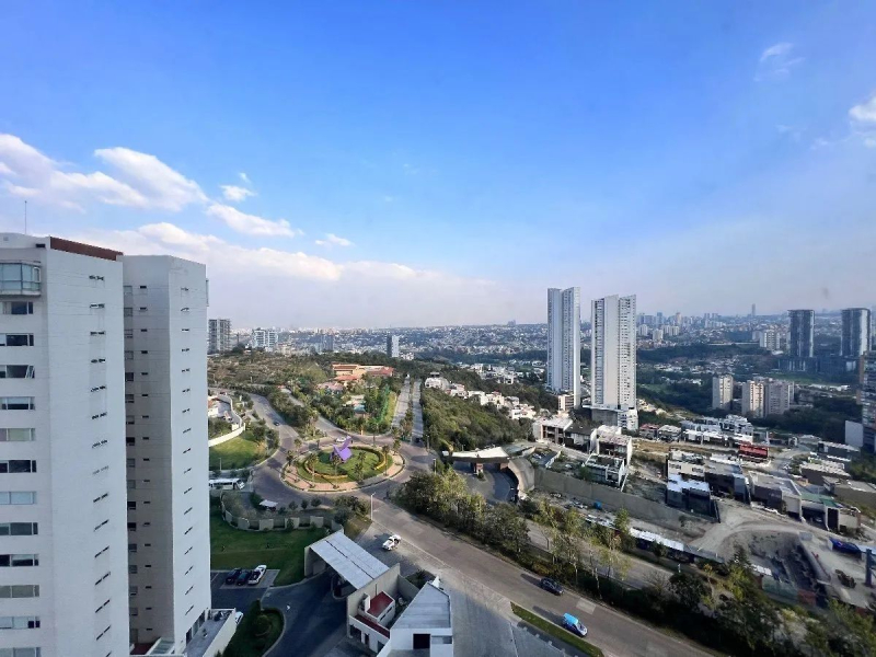 Departamento En Renta En Bosque Real
