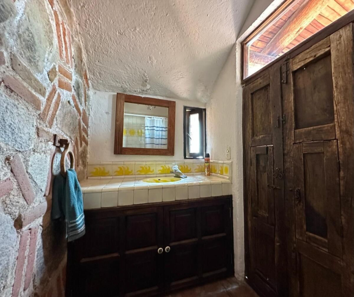 Tu nuevo hogar con encanto único en Vistas del Valle