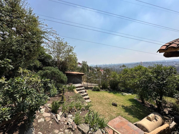 Tu nuevo hogar con encanto único en Vistas del Valle