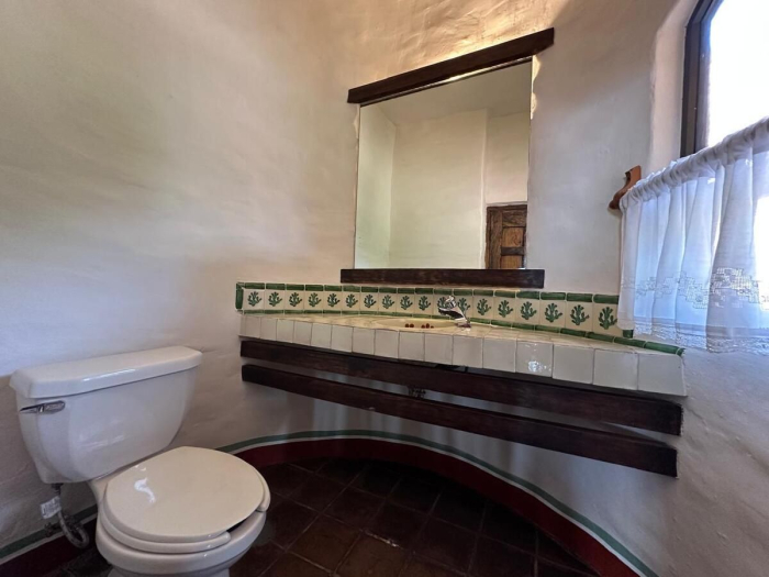 Tu nuevo hogar con encanto único en Vistas del Valle