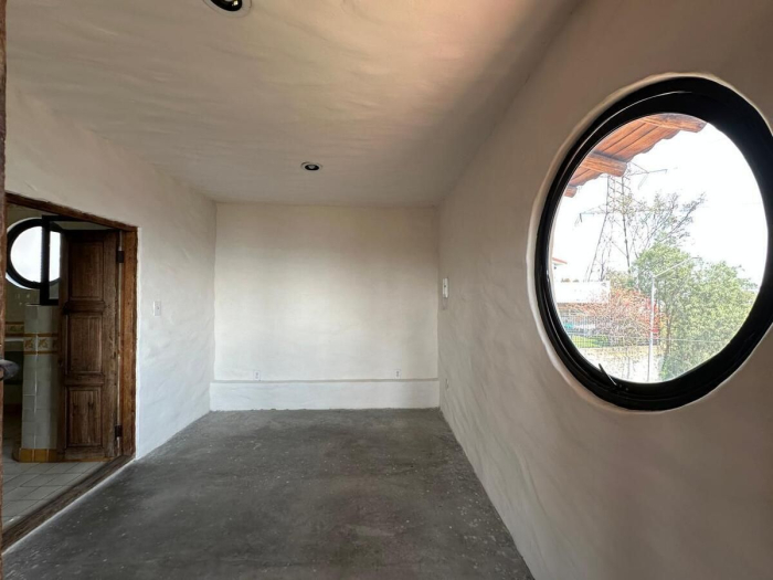 Tu nuevo hogar con encanto único en Vistas del Valle