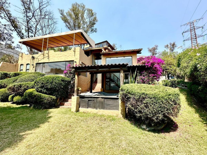 Tu nuevo hogar con encanto único en Vistas del Valle