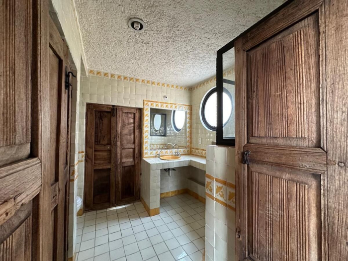 Tu nuevo hogar con encanto único en Vistas del Valle