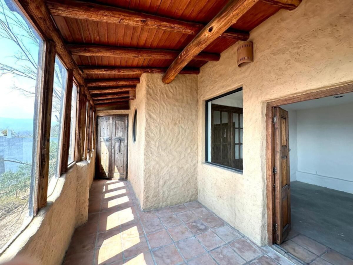 Tu nuevo hogar con encanto único en Vistas del Valle