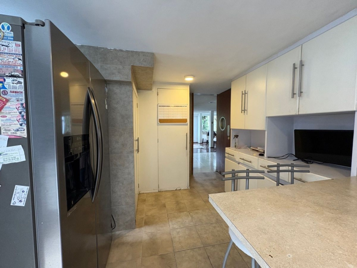 Casa en venta en Lomas del Huizachal, entre la Herradura y Conscripto