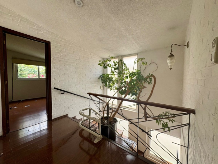 Casa en venta en Lomas del Huizachal, entre la Herradura y Conscripto
