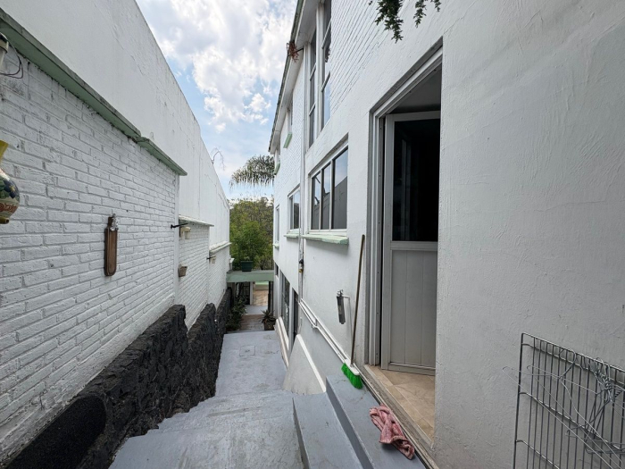 Casa en venta en Lomas del Huizachal, entre la Herradura y Conscripto