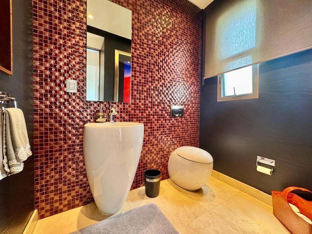 vive la cima del lujo en este espectacular penthouse de 628 m2 en villa magna