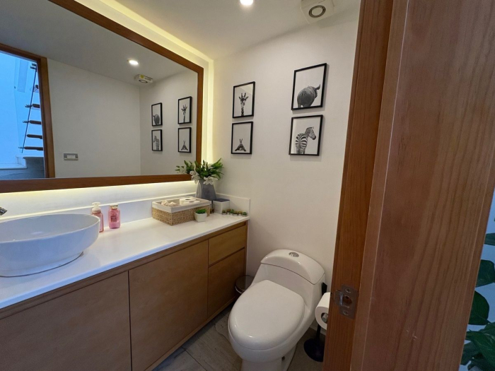 Casa en venta en Bosque real, calle privada con vigilancia