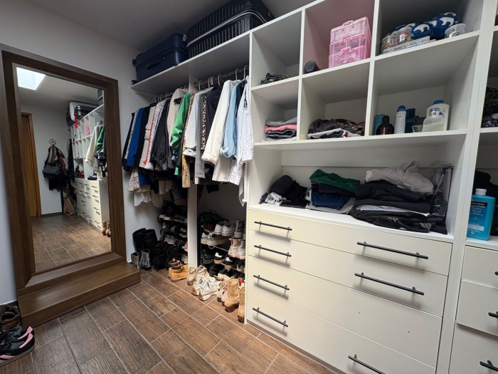 Casa en venta en Bosque real, calle privada con vigilancia