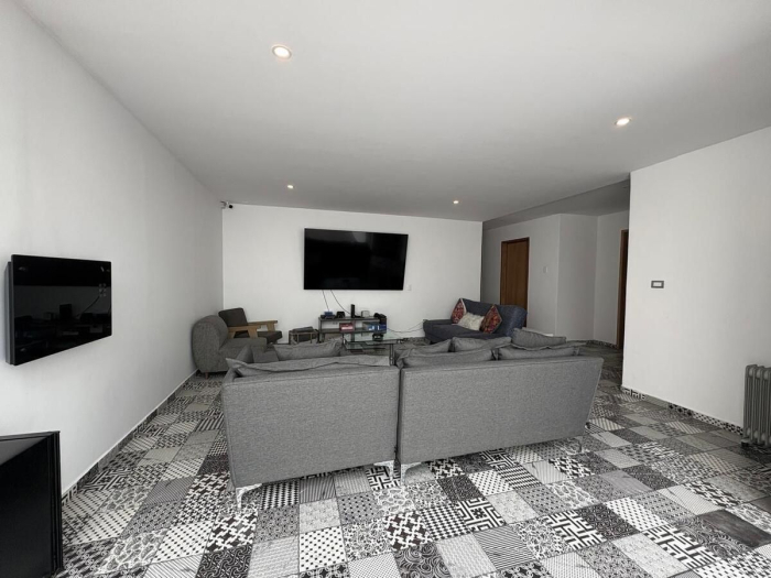 Casa en venta en Bosque real, calle privada con vigilancia