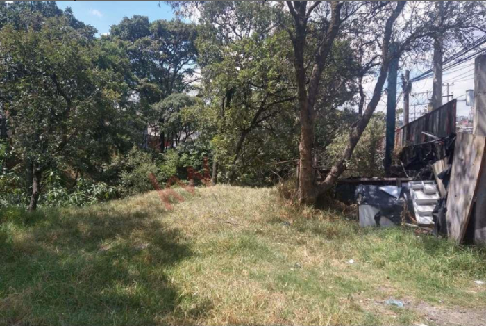 EXCELENTE OPORTUNIDAD DE TERRENO PARA INVERSIONISTAS