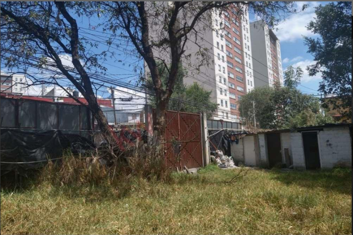 EXCELENTE OPORTUNIDAD DE TERRENO PARA INVERSIONISTAS