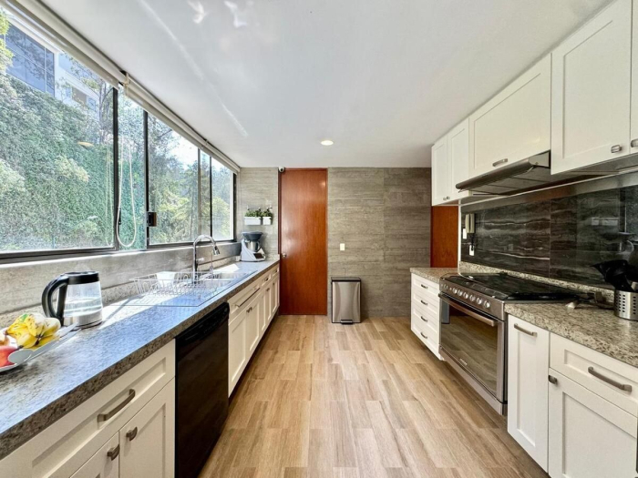 departamento remodelado en venta - bosques de la herradura