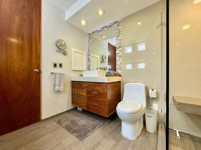 departamento remodelado en venta - bosques de la herradura