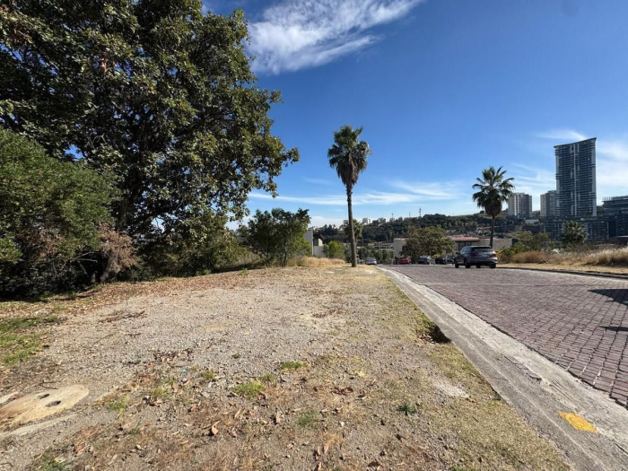 Terreno en Venta en Av. del Silencio, Bosque Real