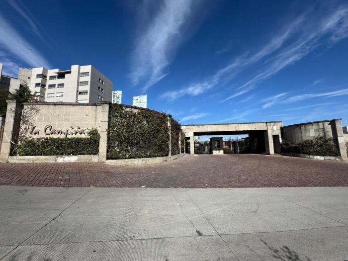 Terreno en Venta en Av. del Silencio, Bosque Real