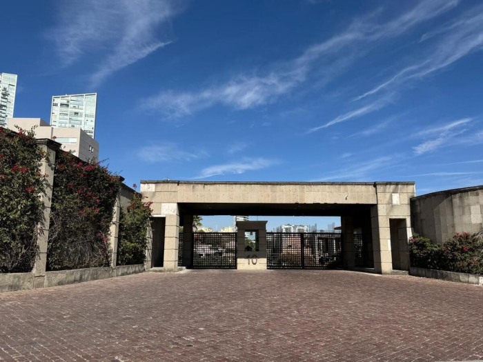 Terreno en venta - La Campiña, Bosque Real