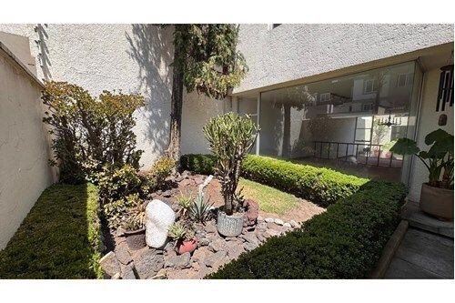 CASA CON JARDIN  EN VENTA BOSQUES DE BALUARTE HUIXQUILUCAN