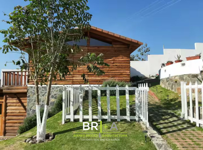 HERMOSA CASA CON ACCESO AL RIO