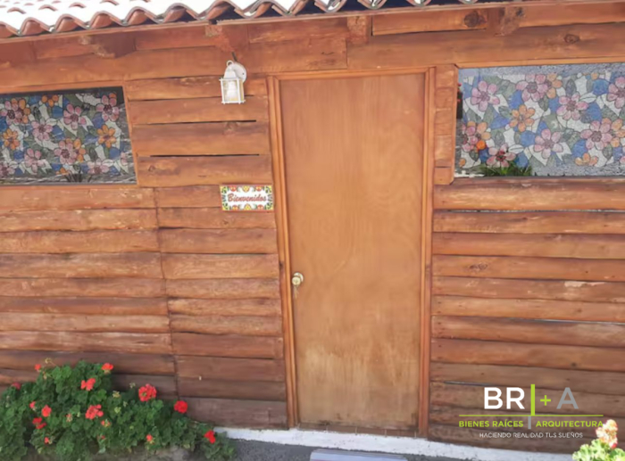 HERMOSA CASA CON ACCESO AL RIO