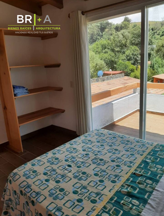 HERMOSA CASA CON ACCESO AL RIO