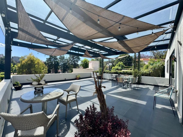 Magnifica casa en venta - Lomas Hipódromo