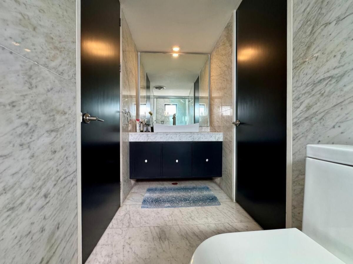 Exclusiva Casa en Venta en Lomas Hipódromo