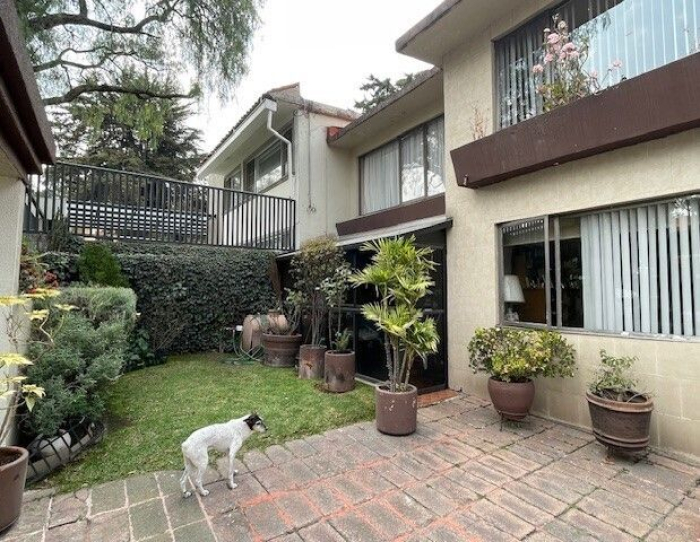 CASA EN VENTA, LOMAS DE LA HERRADURA