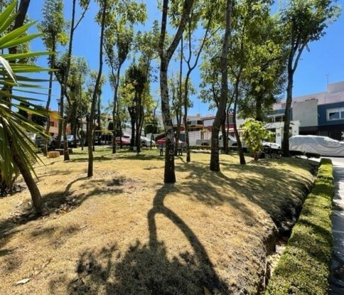 CASA EN VENTA, LOMAS DE LA HERRADURA