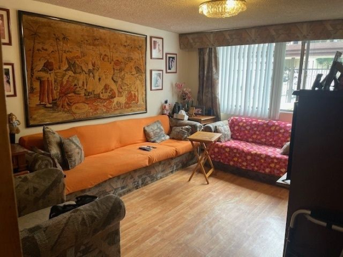 CASA EN VENTA, LOMAS DE LA HERRADURA